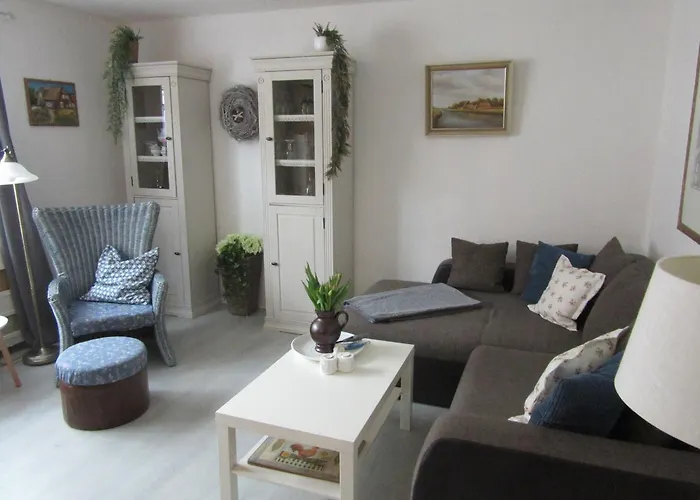 Liebevoll Eingerichtete Ferienwohnung Huus Up De Warf