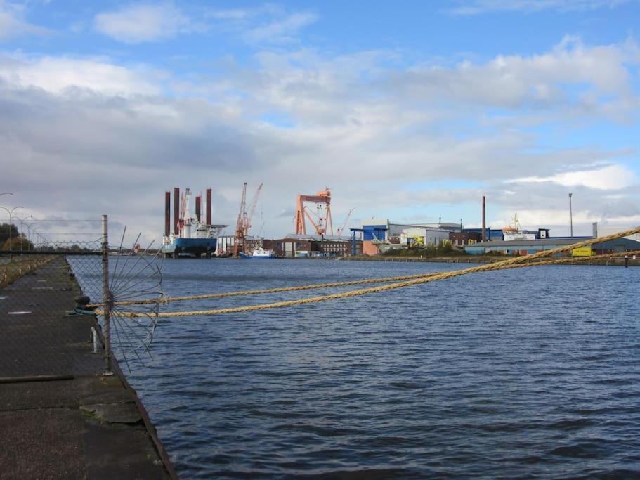 Liebevoll Eingerichtete Huus Up De Warf *