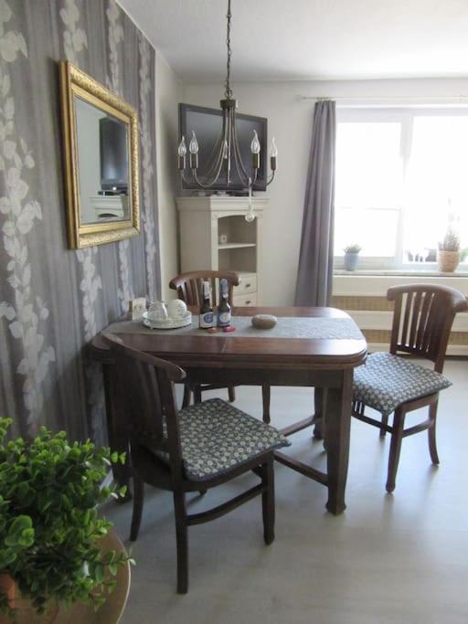 Apartment Liebevoll Eingerichtete Huus Up De Warf
